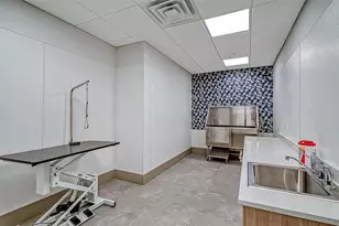 540 N Tamiami Trl, Sarasota, FL 34236 - Photo 79