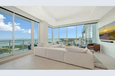 540 N Tamiami Trail #1702, Sarasota, FL 34236 - Photo 7