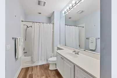 7629 Bergamo Avenue, Sarasota, FL 34238 - Photo 25