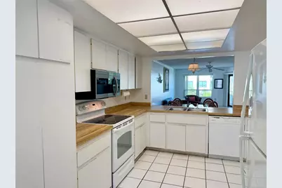 601 Gulf Drive N #109, Bradenton Beach, FL 34217 - Photo 9