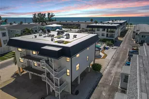 601 Gulf Dr N, Bradenton Beach, FL 34217 - Photo 3