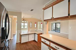 5910 Majestic Way, Palmetto, FL 34221 - Photo 15