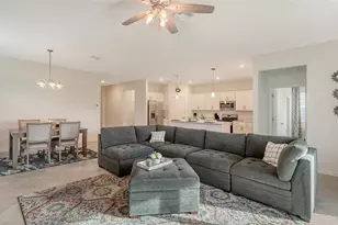 10896 Pinot Dr, Venice, FL 34293 - Photo 11