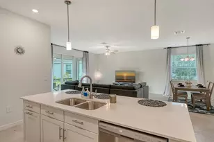 10896 Pinot Dr, Venice, FL 34293 - Photo 17