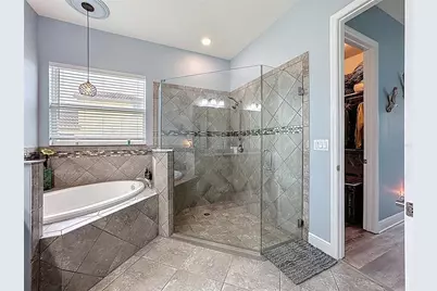 309 167th Boulevard E, Bradenton, FL 34212 - Photo 9
