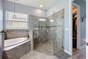 309 167th Blvd E, Bradenton, FL 34212 - Photo 9