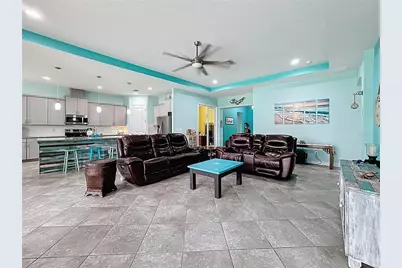 309 167th Boulevard E, Bradenton, FL 34212 - Photo 9