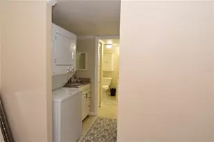 3700 S Osprey Ave, Sarasota, FL 34239 - Photo 13