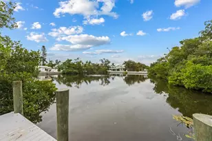 6808 Palm Dr, Holmes Beach, FL 34217 - Photo 29