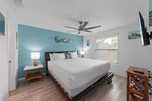 6808 Palm Dr, Holmes Beach, FL 34217 - Photo 13