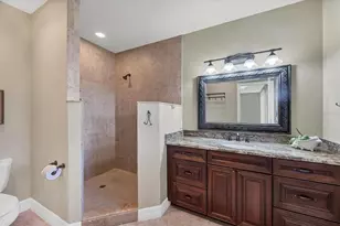 7041 Beechmont Terrace, Lakewood Ranch, FL 34202 - Photo 21