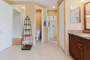 3806 67th Terrace E, Sarasota, FL 34243 - Photo 41