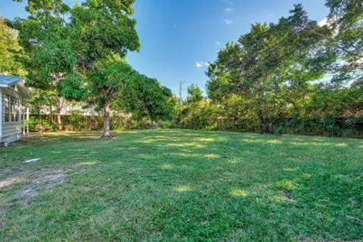 1726 Floyd Street, Sarasota, FL 34239 - Photo 41