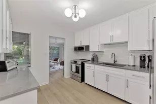 1726 Floyd St, Sarasota, FL 34239 - Photo 19