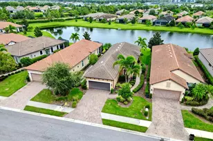 4713 Stafford Ct, Palmetto, FL 34221 - Photo 3