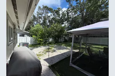 3988 San Luis Drive, Sarasota, FL 34235 - Photo 23