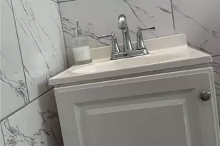 817 29th St E, Bradenton, FL 34208 - Photo 9