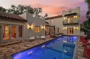 4439 Westwood Ln, Sarasota, FL 34231 - Photo 3