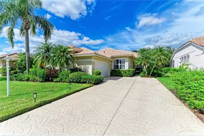 6622 Oakbrooke Circle, Bradenton, FL 34202 - Photo 1