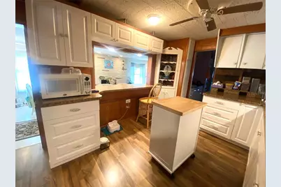 2307 New York Avenue, Bradenton, FL 34207 - Photo 9