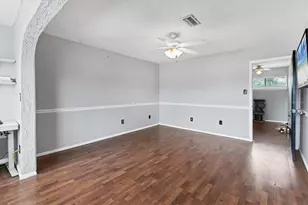 4371 Sandner Dr, Sarasota, FL 34243 - Photo 5