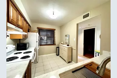 5216 Lake Village Drive #71, Sarasota, FL 34235 - Photo 73