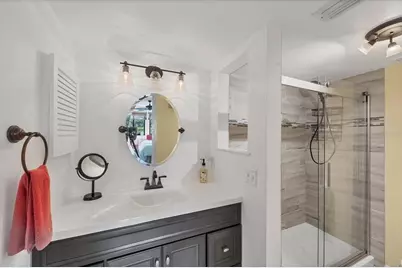 5216 Lake Village Drive #71, Sarasota, FL 34235 - Photo 29