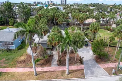 153 N Adams Drive, Sarasota, FL 34236 - Photo 15