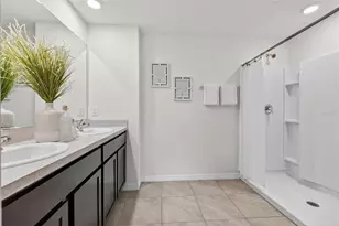 3819 Mannered Gold Ave, Bradenton, FL 34208 - Photo 29