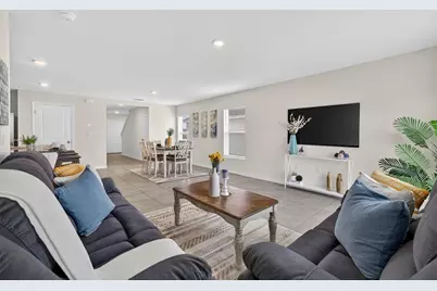 3819 Mannered Gold Avenue, Bradenton, FL 34208 - Photo 15