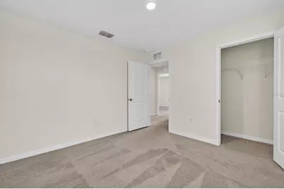 3819 Mannered Gold Avenue, Bradenton, FL 34208 - Photo 35