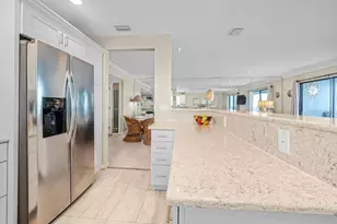 6700 Gulf Dr, Holmes Beach, FL 34217 - Photo 19