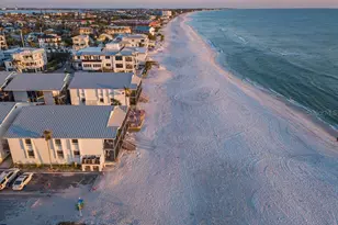 6700 Gulf Dr, Holmes Beach, FL 34217 - Photo 9