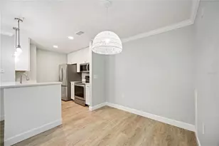 8821 Manor Loop, Lakewood Ranch, FL 34202 - Photo 11