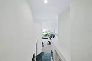 370 Gulf of Mexico Dr, Longboat Key, FL 34228 - Photo 35