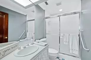 370 Gulf of Mexico Dr, Longboat Key, FL 34228 - Photo 33