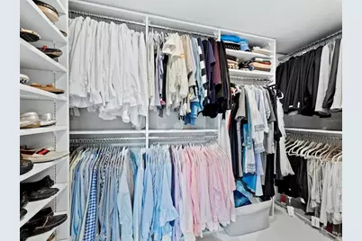 370 Gulf Of Mexico Drive #432, Longboat Key, FL 34228 - Photo 17