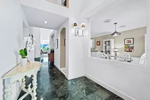 370 Gulf of Mexico Dr, Longboat Key, FL 34228 - Photo 3