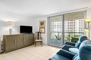 1111 N Gulfstream Ave, Sarasota, FL 34236 - Photo 27