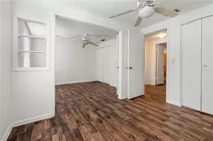 1256 Foggy Ridge Pkwy, Lutz, FL 33559 - Photo 19