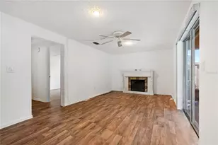 1256 Foggy Ridge Pkwy, Lutz, FL 33559 - Photo 11