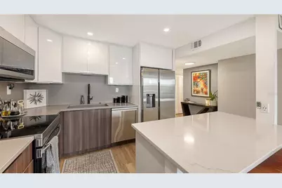 707 S Gulfstream Avenue #604, Sarasota, FL 34236 - Photo 13