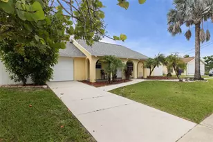90 Venice E Blvd, Venice, FL 34293 - Photo 3