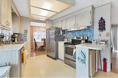 6710 36th Avenue E #52, Palmetto, FL 34221 - Photo 9