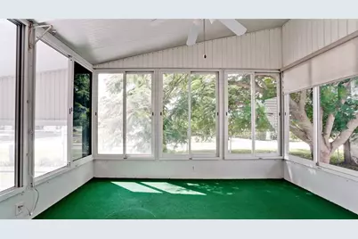 304 50th Avenue Terrace W, Bradenton, FL 34207 - Photo 15