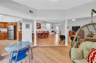 1720 Starling Dr, Sarasota, FL 34231 - Photo 9