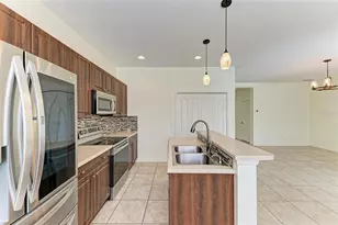 1631 White Breeze Cove, Bradenton, FL 34208 - Photo 9