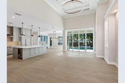 482 E Royal Flamingo Drive, Sarasota, FL 34236 - Photo 3