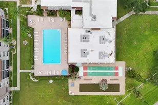 1540 Glen Oaks Dr E, Sarasota, FL 34232 - Photo 33