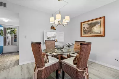 1540 Glen Oaks Drive E #B134, Sarasota, FL 34232 - Photo 13